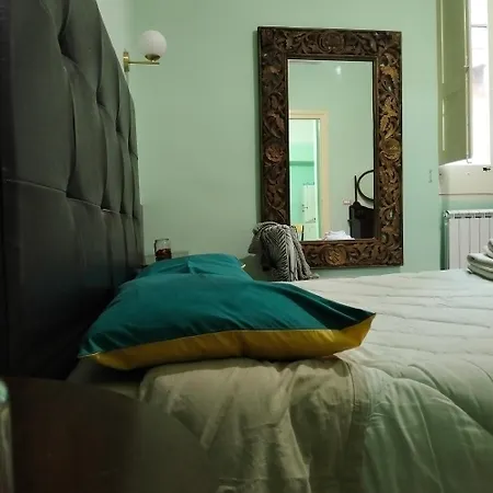 Piazza Verdi Liberty House Apartmán *
