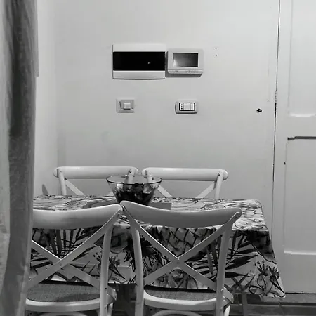Piazza Verdi Liberty House Apartment Lecce