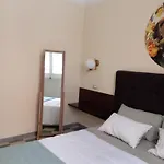 Διαμέρισμα Piazza Verdi Liberty House Λέτσε