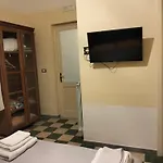 Piazza Verdi Liberty House Apartament *