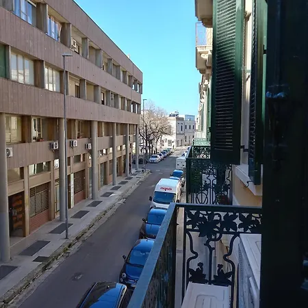 Apartment Piazza Verdi Liberty House