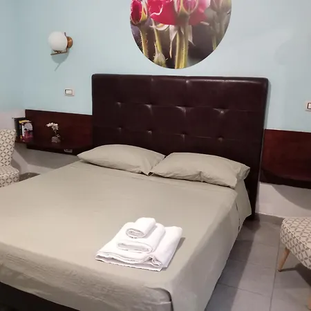 Piazza Verdi Liberty House Apartment