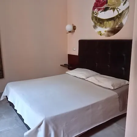 Апартаменты Piazza Verdi Liberty House Лечче