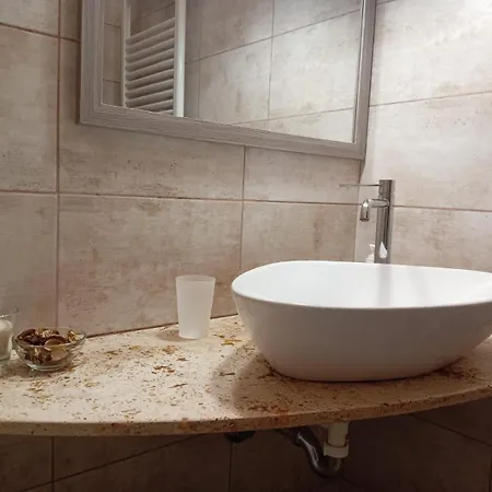 Piazza Verdi Liberty House *