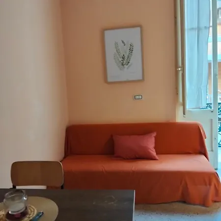 Piazza Verdi Liberty House Апартаменты *