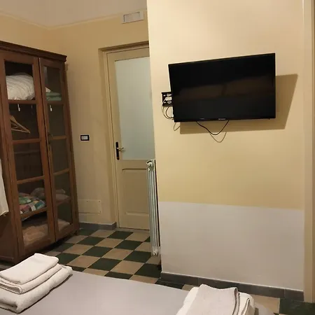 Piazza Verdi Liberty House Апартаменты *