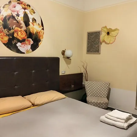 Piazza Verdi Liberty House Апартаменты