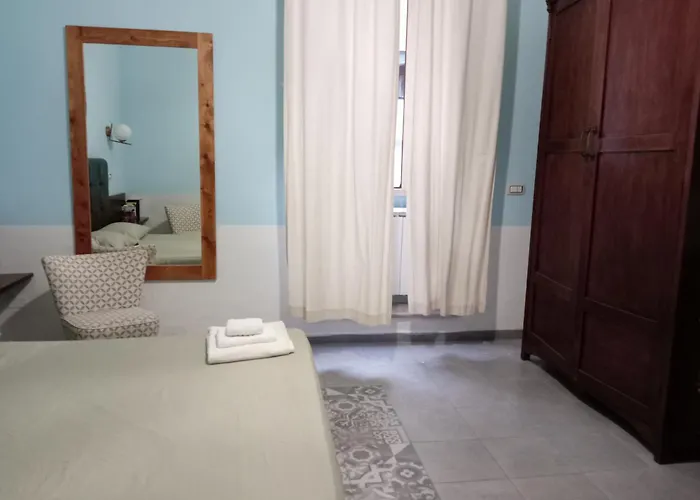 Piazza Verdi Liberty House Apartman *