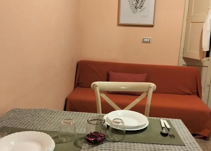 Piazza Verdi Liberty House Apartman *